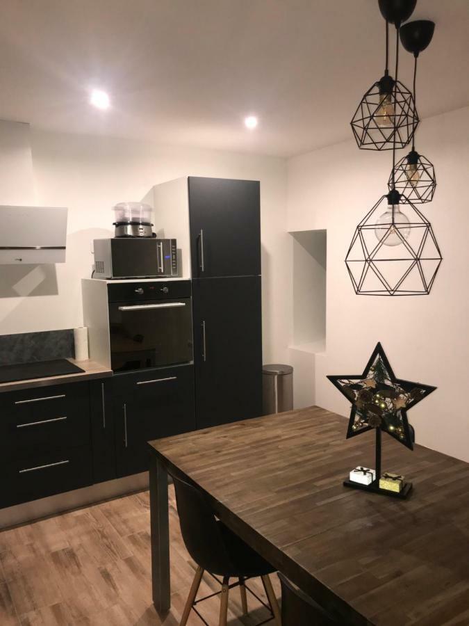 Gite 5 Pers Avec 2H Espace Bien-Etre Privatise Inclus Dans Le Prix De La Nuit 80M2 De Detente Equilly Exterior photo